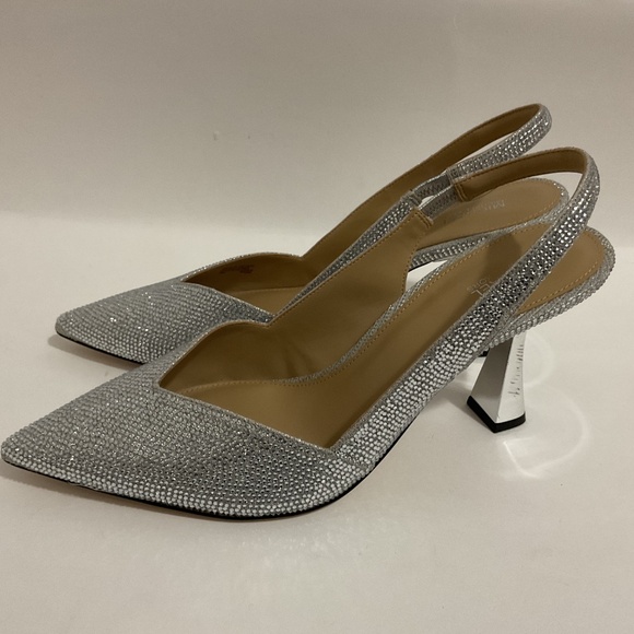 Michael Kors Chelsea Slingback Heels, 10M - Picture 4 of 7
